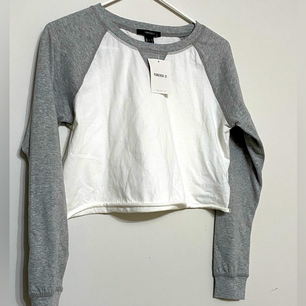 grey and white cropped long sleeve